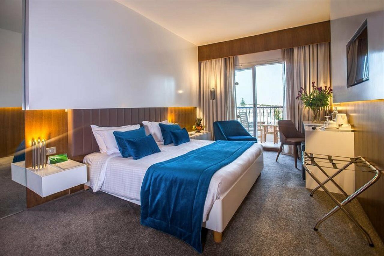 El Mouradi Gammarth Hotel Ngoại thất bức ảnh Deluxe room